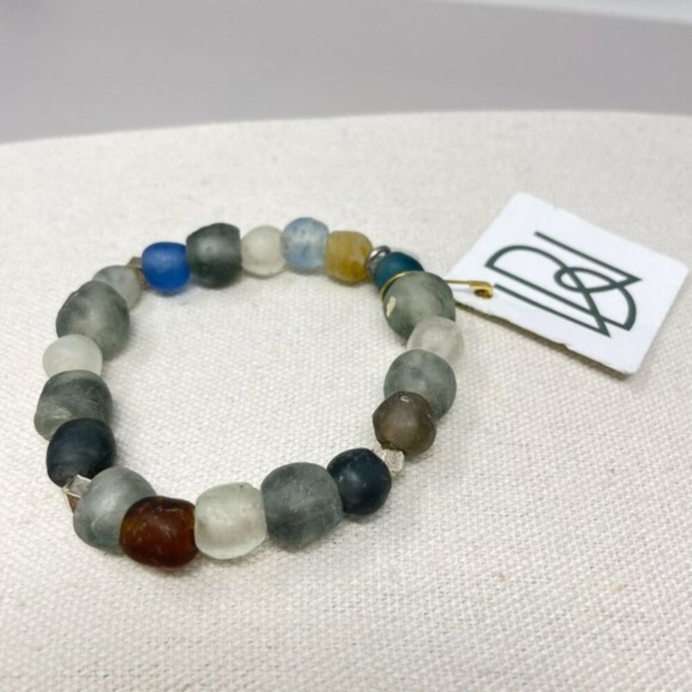 Brave Works Mary Bracelet Handmade Recycled Glass Beads‎ Coastal Beach